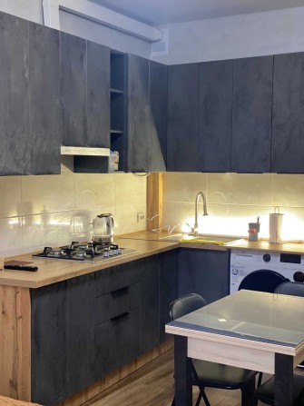 Оренда квартири студії м. Жовква - фото 1