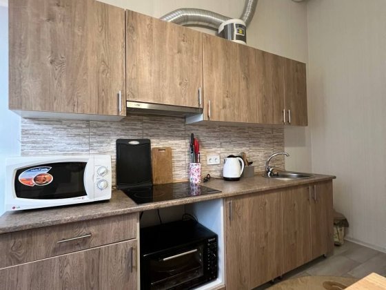 Сдам 1к.квартиру с гардеробной Жк Артвиль всегда  есть свет(генератор) Авангард