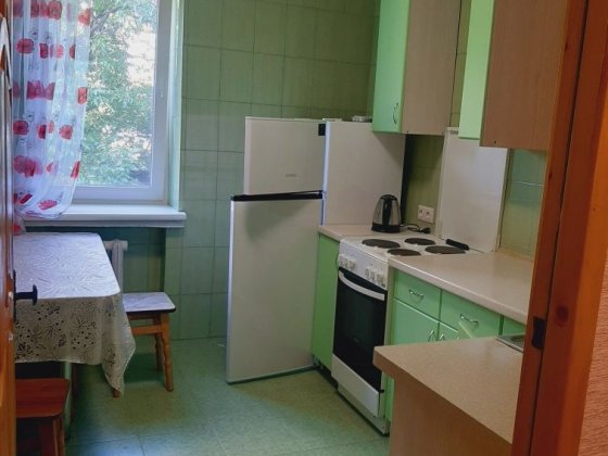 Сдам 2к.квартиру помесячно Район Меркурия,Семена Палия.