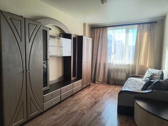 Сдам квартиру на 7м небе Авангард Авангард