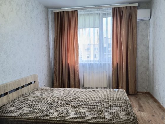 Здам на довготривалий термін однокімнатну квартиру на 7му небі Авангард