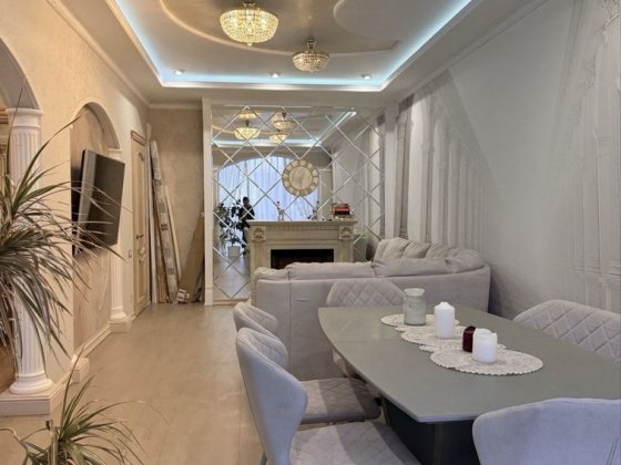 Трехкомнатная двухуровневая квартира в ЖК Зеленый Мыс Крыжановка