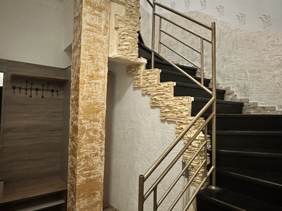 Оренда квартири, частини будинку Хуст