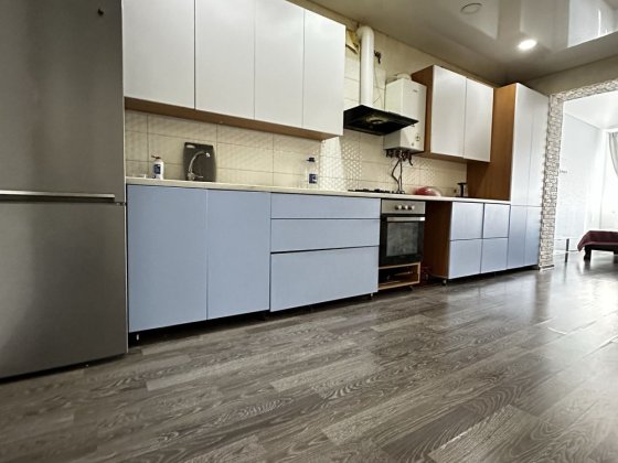 Велика 2к з Газом для родини Буча