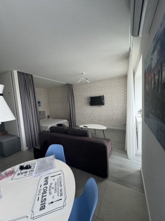 Стильна і сучасна квартира Буча Лісова 1Б - фото 1