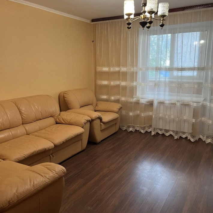 Довготривала оренда 4-ьох кімнатн квартири без комісіі - фото 1