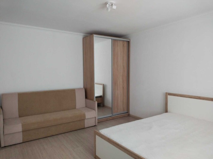 Оренда квартири в новому будинку вул. О. Кисілевської - фото 1