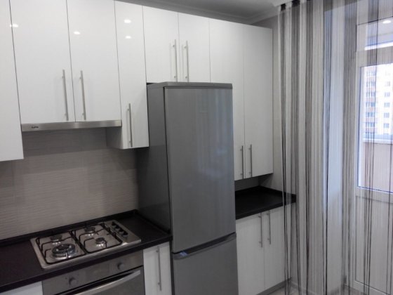 Здам в оренду простору світлу 2 кімн квартиру на 5 поверсі Боголюбова Вишневое