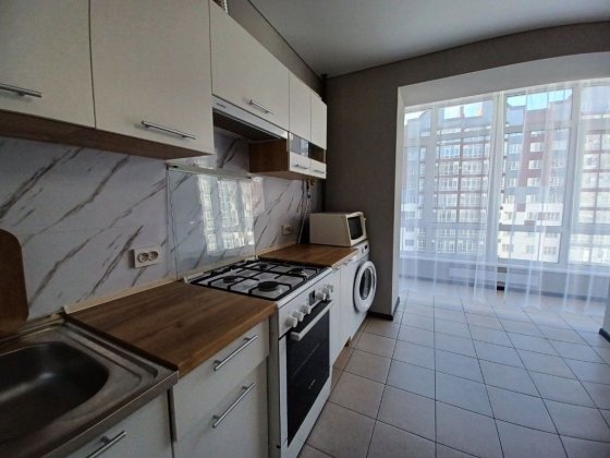 Здається 1км квартира в центральній частині!!! Ивано-Франковск