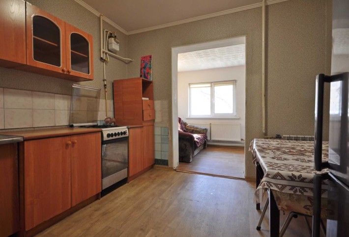 Простора 1-кімнатна квартира в центрі. Реальна! - фото 1