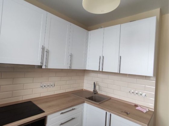 Бровари. 2 кімнатна квартира . Лісовий квартал Бровары