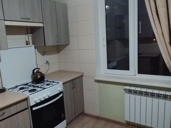 Здам свою(без комісії) 1к кв в центрі Вишневого. Газ/вода/опалення Вишневое