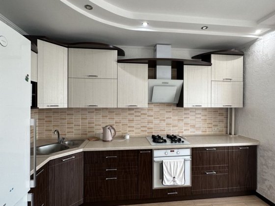 Оренда 2кім Каскад вул.Івасюка