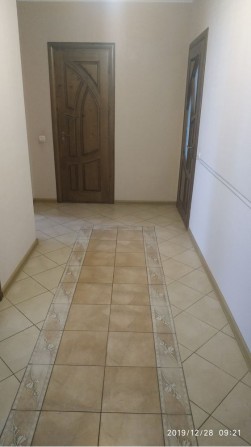 Здаю 2-кімн.кв в центрі міста,біля Панорами Плаза. - фото 1