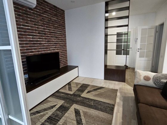 Оренда 1-к квартири Київ Вокзальна 10 хв 50 м² новобудова Вишневое