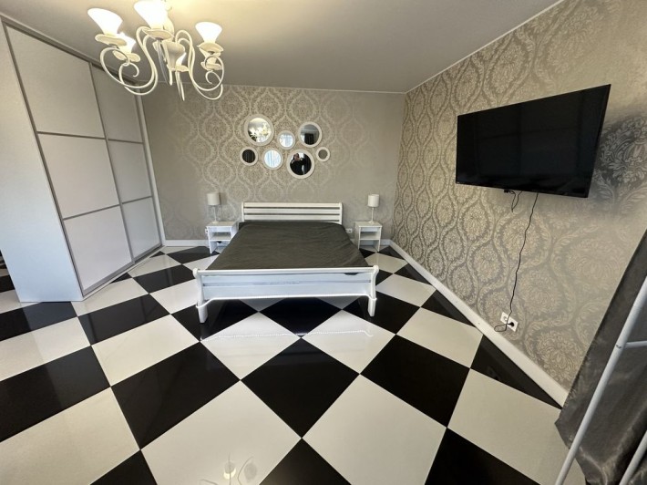 Телефонуйте Домовимось  1 кім квар 40 кв  по Софіївській - фото 1