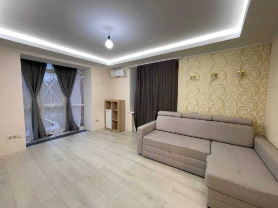 Оренда 2к квартири 60м2 напроти Центрального парку.