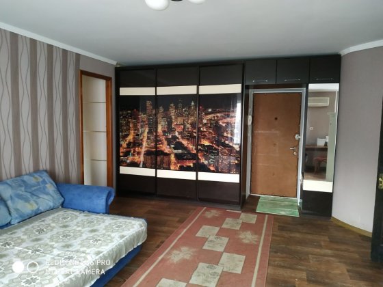 2-кімнатна в довгострокову оренду. Кременчук