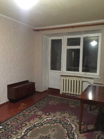 Сдам 1 но комнатную гостинку по Леси Украинки - фото 1