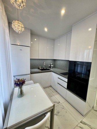 Оренда преміум 1 кім квартири з меблями, технікою, ремонтом, 35.1 м.кв - фото 1