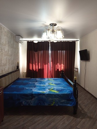 Классная двушка с автономкой  на 98 кв-ле.Оплата помесячно.Любой срок - фото 1