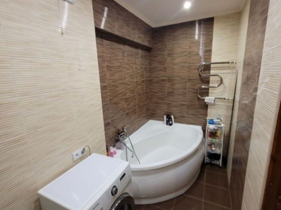 Однушка на Дзержинке.Заселим сразу Кривой Рог