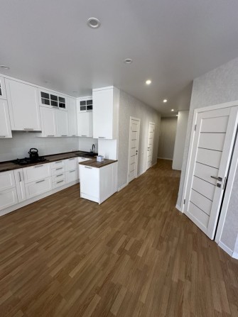 Здам 2х кімнату квартиру з євроремонтом в центрі Ірпеня - фото 1