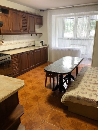 Вільна 3к квартира/ 33 район - фото 1