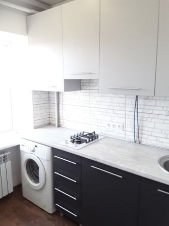 2  кімн Центр Міста вул.Поштова , з технікою , але меблями частково - фото 1