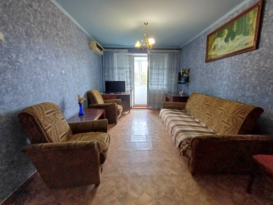 Долгосрочная аренда 2к на 44кв-ле, парковая зона Кривой Рог