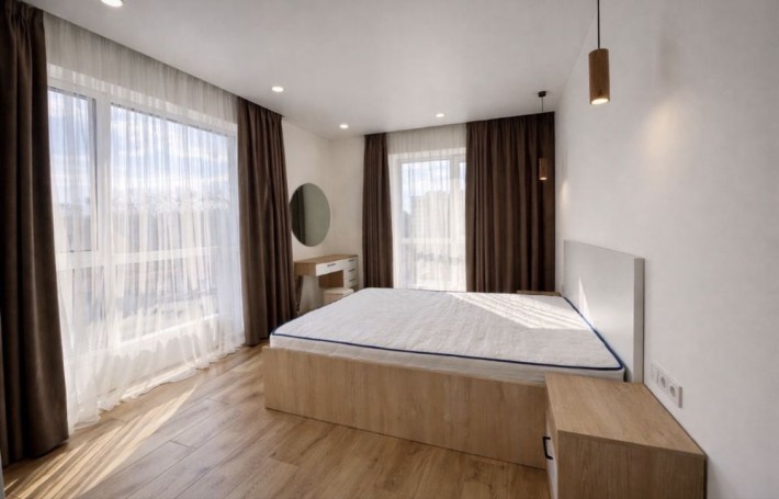 Довгострокова оренда в центральній частині міста ! Перша здача - фото 1