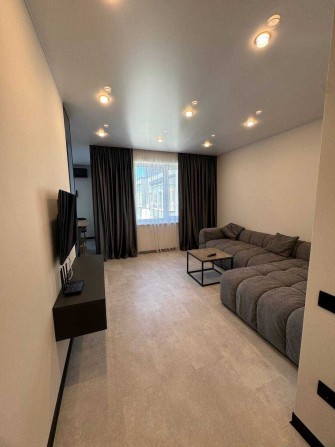 Здам в оренду 2-кімнатну квартиру біля парку Шевченка! - фото 1