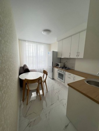 Оренда євро2к з хорошим ремонтом! Зупинка, магазини - фото 1