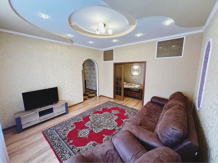 Оренда квартири 1-кім., Поділ, новий будинок. - фото 1