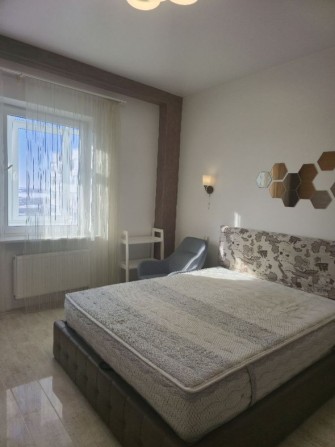 Оренда Євро2 кімнатна квартира біля парку мами можна з тваринами 51-м2 - фото 1