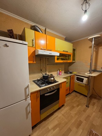 Аренда трех комнатной квартиры - фото 1