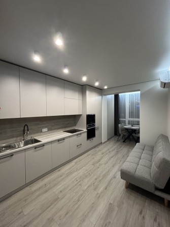 Оренда 2-х кімнатної затишної квартири на Рівненсткій ЖК«Атлант» - фото 1