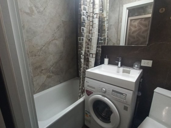 м.Рівне Довгострокова оренда однокіинатної квартири Ровно