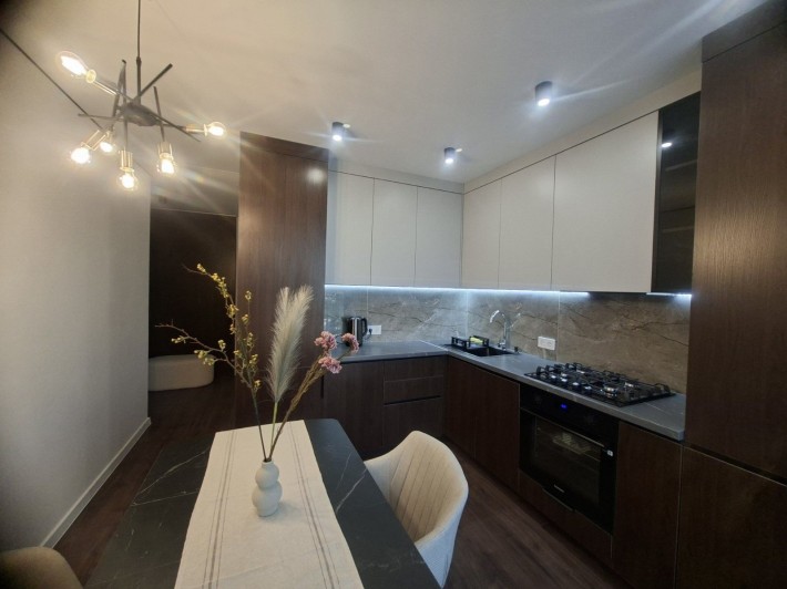 Перша здача! Оренда стильної 2 кімн квартири в центрі, ЖК Фемелі плаза - фото 1