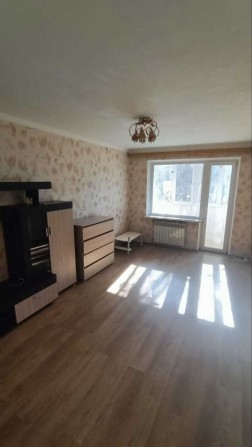 Оренда 2 кімнатної квартири на Космонавтів - фото 1