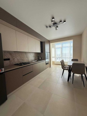 Оренда 1 кімнатна по Вул. Височана 18 ЖК Містечко Центральне (Центр) - фото 1