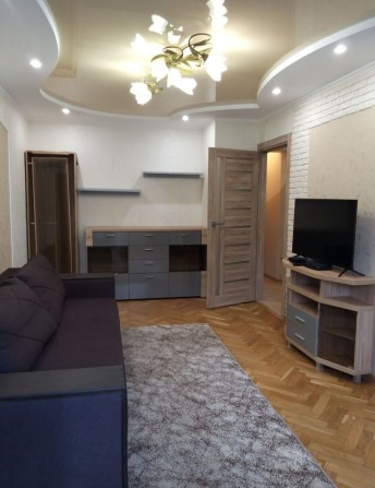 Включно з комуналкою 3км.терміном  1-3 місяці!  Ценр - фото 1