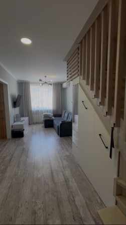 Оренда 3 кімнатної дворівневої квартири. Автономка ! Закритий двір ! - фото 1