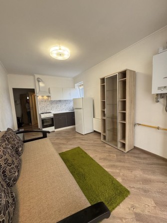 Студія біля бучанського парку Терміново - фото 1