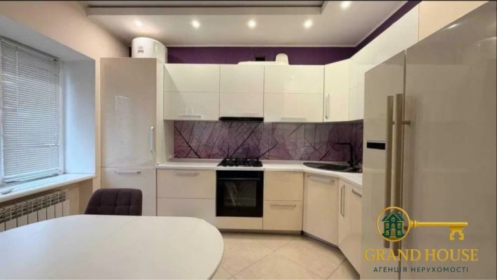 Оренда 3-кімнатної чешки на Визволенні з АВТОНОМНИМ опаленням - фото 1