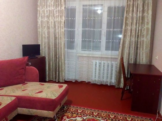 Знається 1 кімнатна квартира  Сади-2 . Полтава