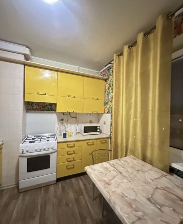 Левада. Здається 1-кімнатна квартира - фото 1