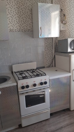 Сдам 2х комн. квартиру на долгий срок - фото 1