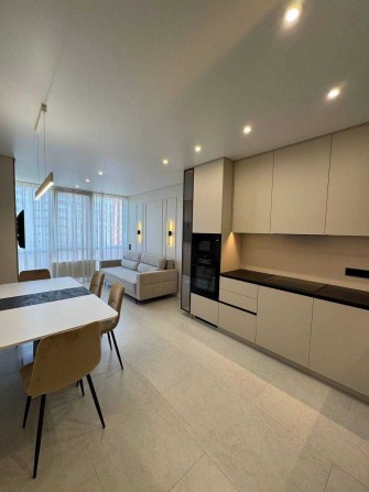 Оренда стильної євро 2к перша здача, вид на парк ЖК Центральний - фото 1