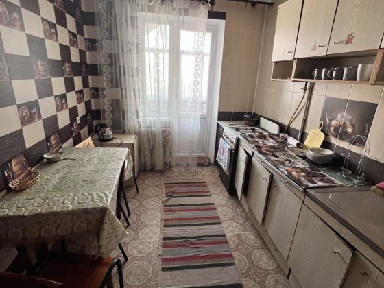 Здам 3х кімнатну квартиру на північному Ровно